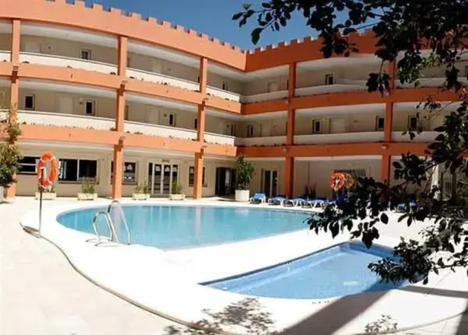 Apartamentos Turísticos Gran Sol