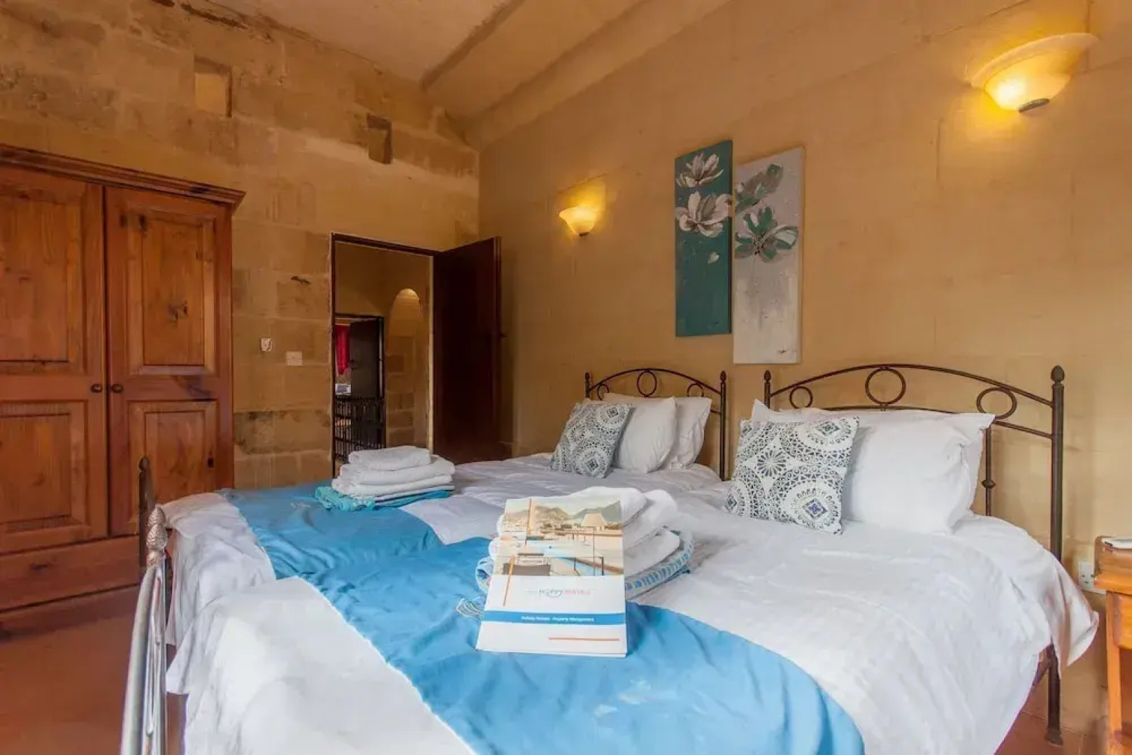 Gozitan Farmhouse Pool & Jacuzzi - PP 2