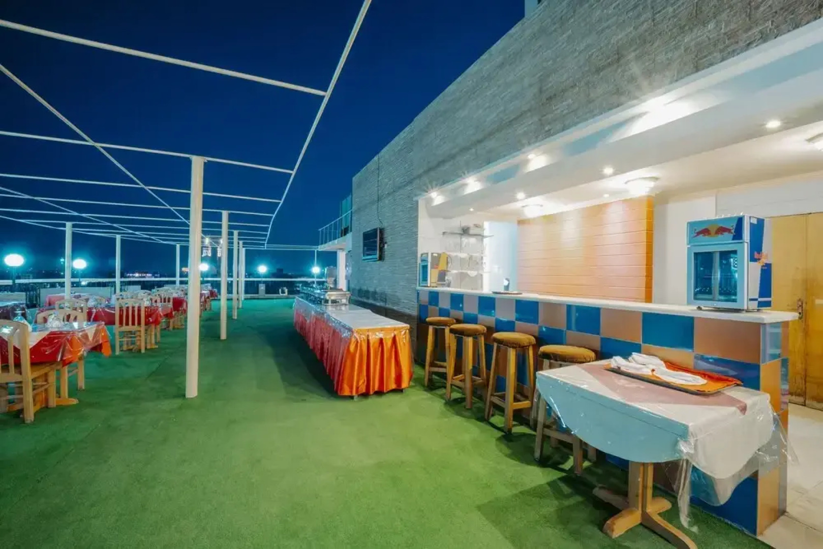 Queens Valley Hotel, Restaurants, Bars and Spa Luxor