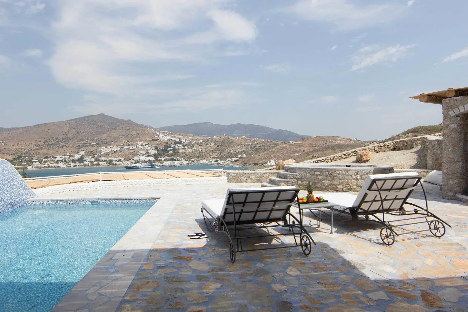 Agalia Luxury Suites