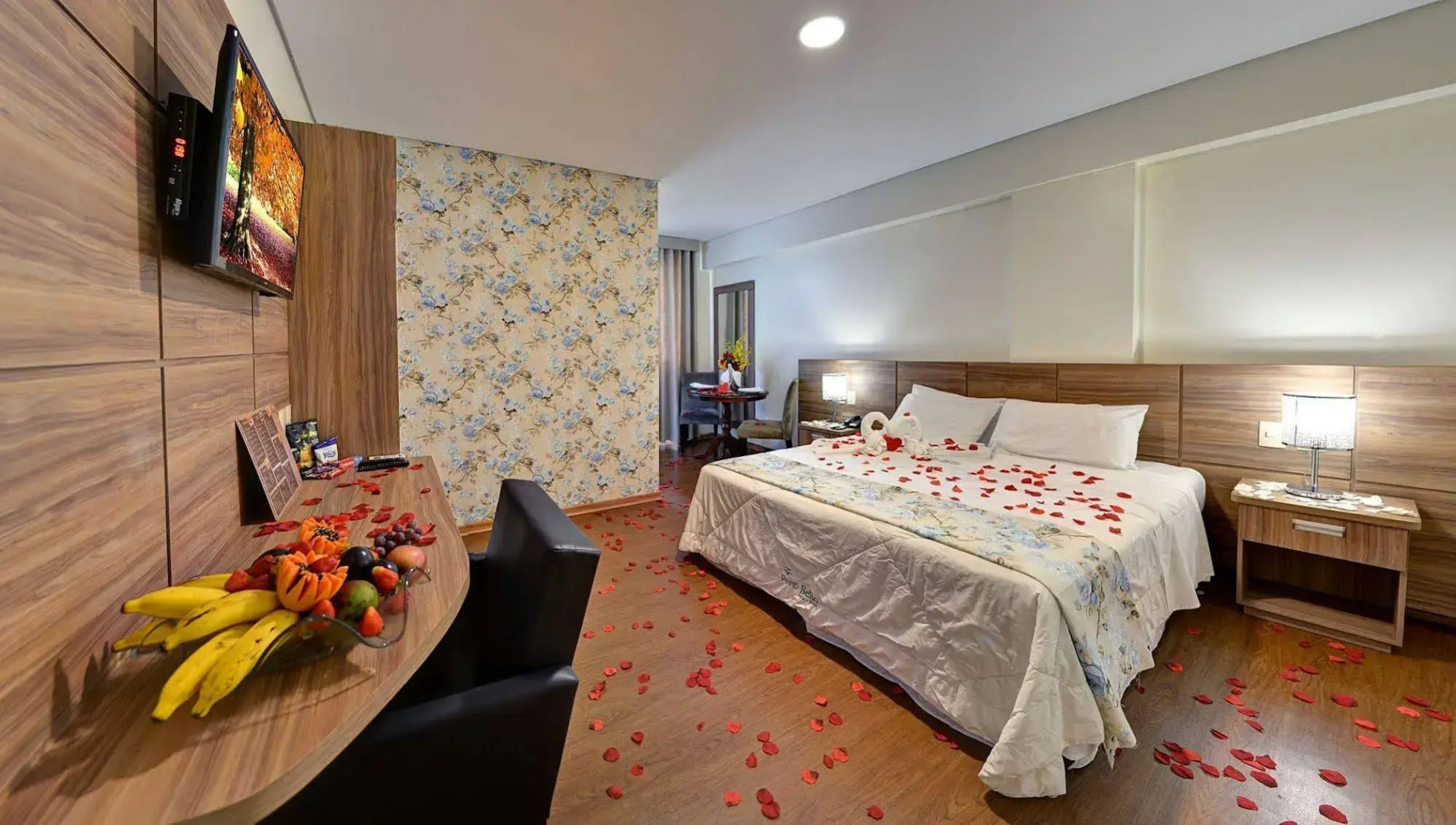 Porto Minas Hotel e Convenções