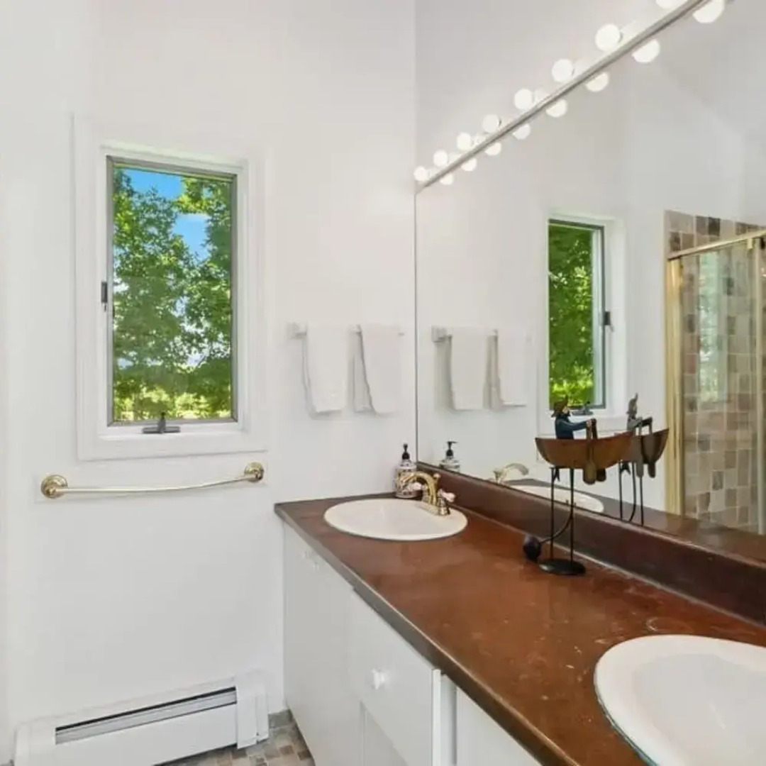 Blank Lane by Rove Travel 5BR w Pool Hot Tub