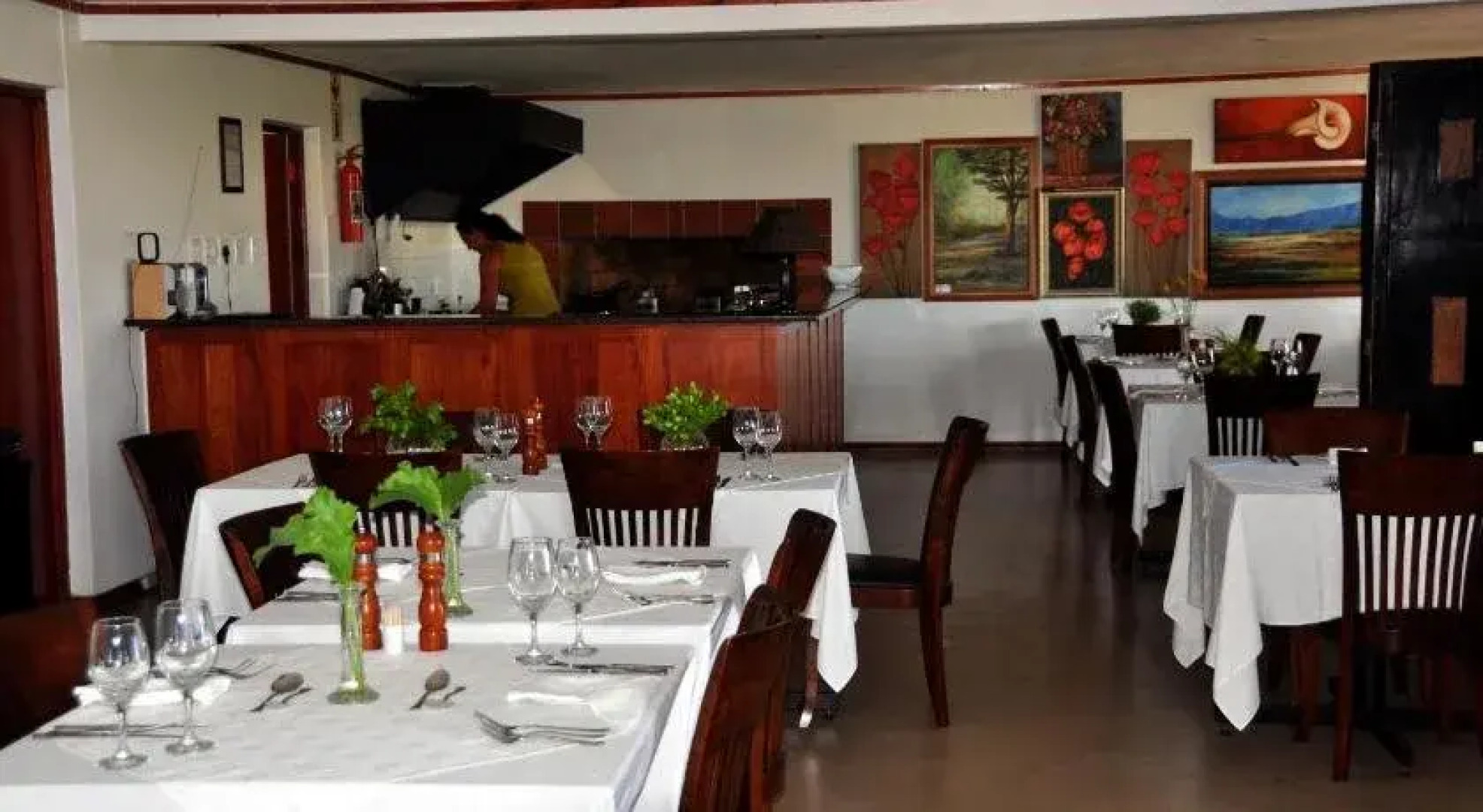 Draaihoek Lodge & Restaurant