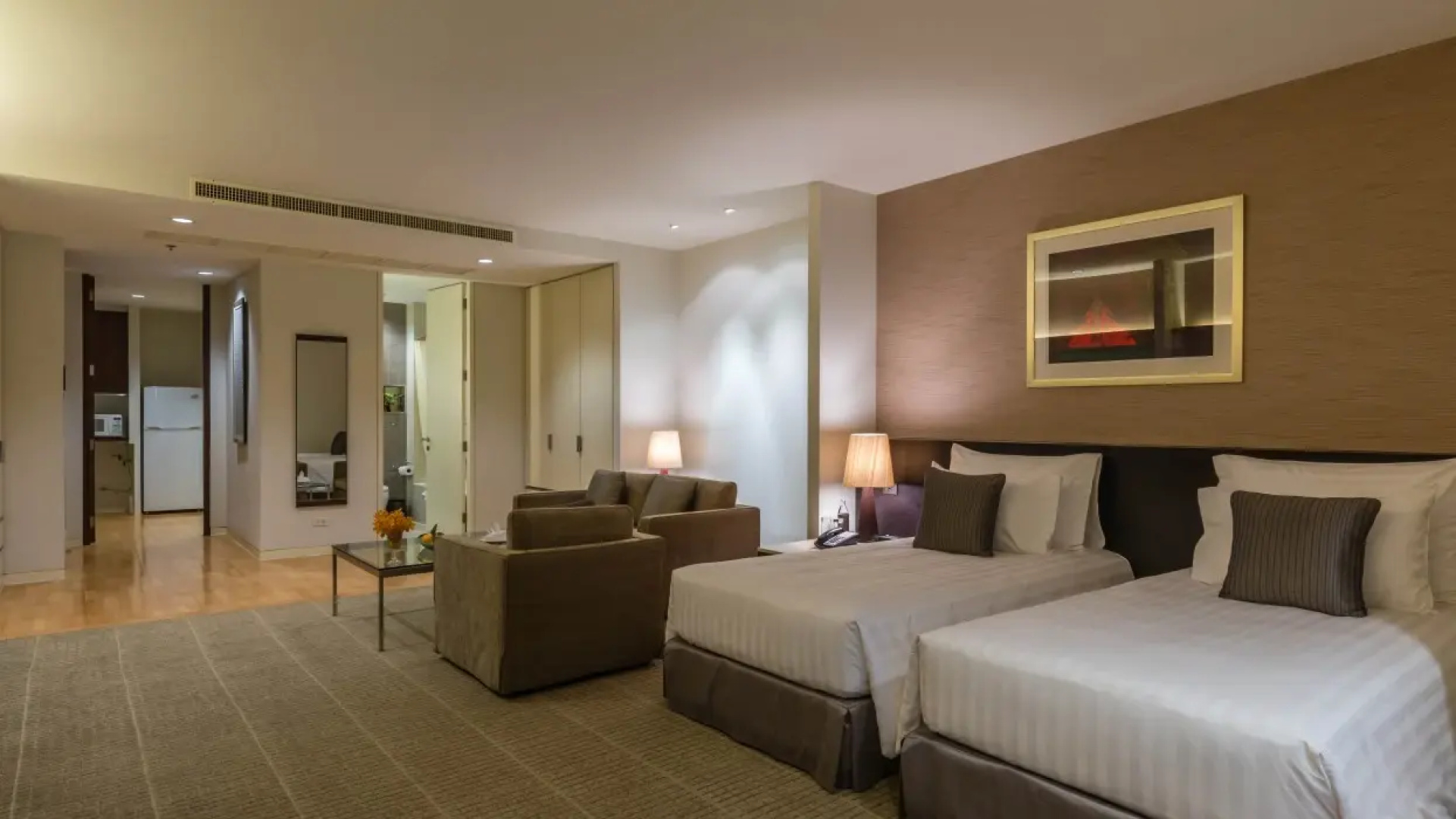 Emporium Suites by Chatrium