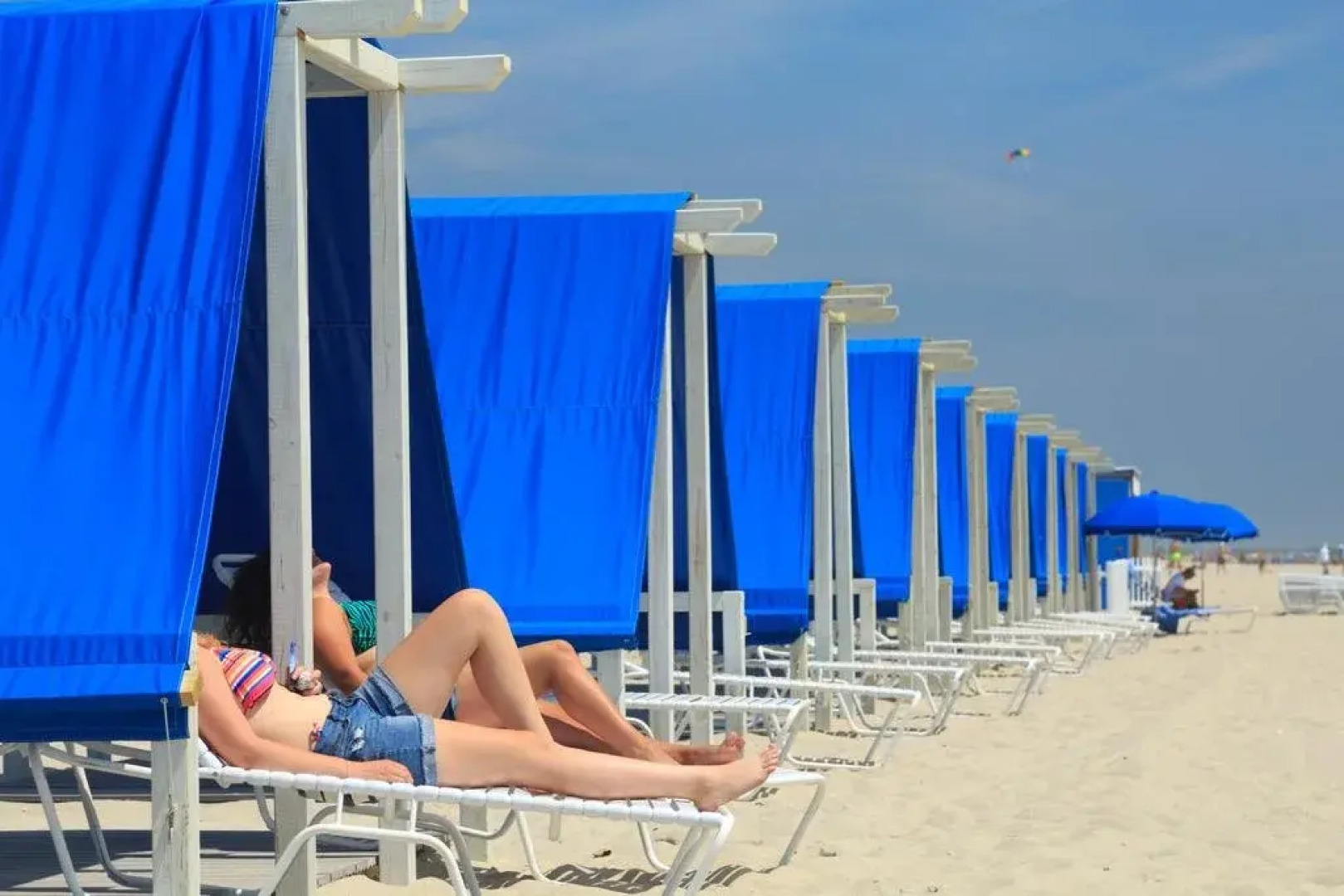 La Mer Beachfront Resort