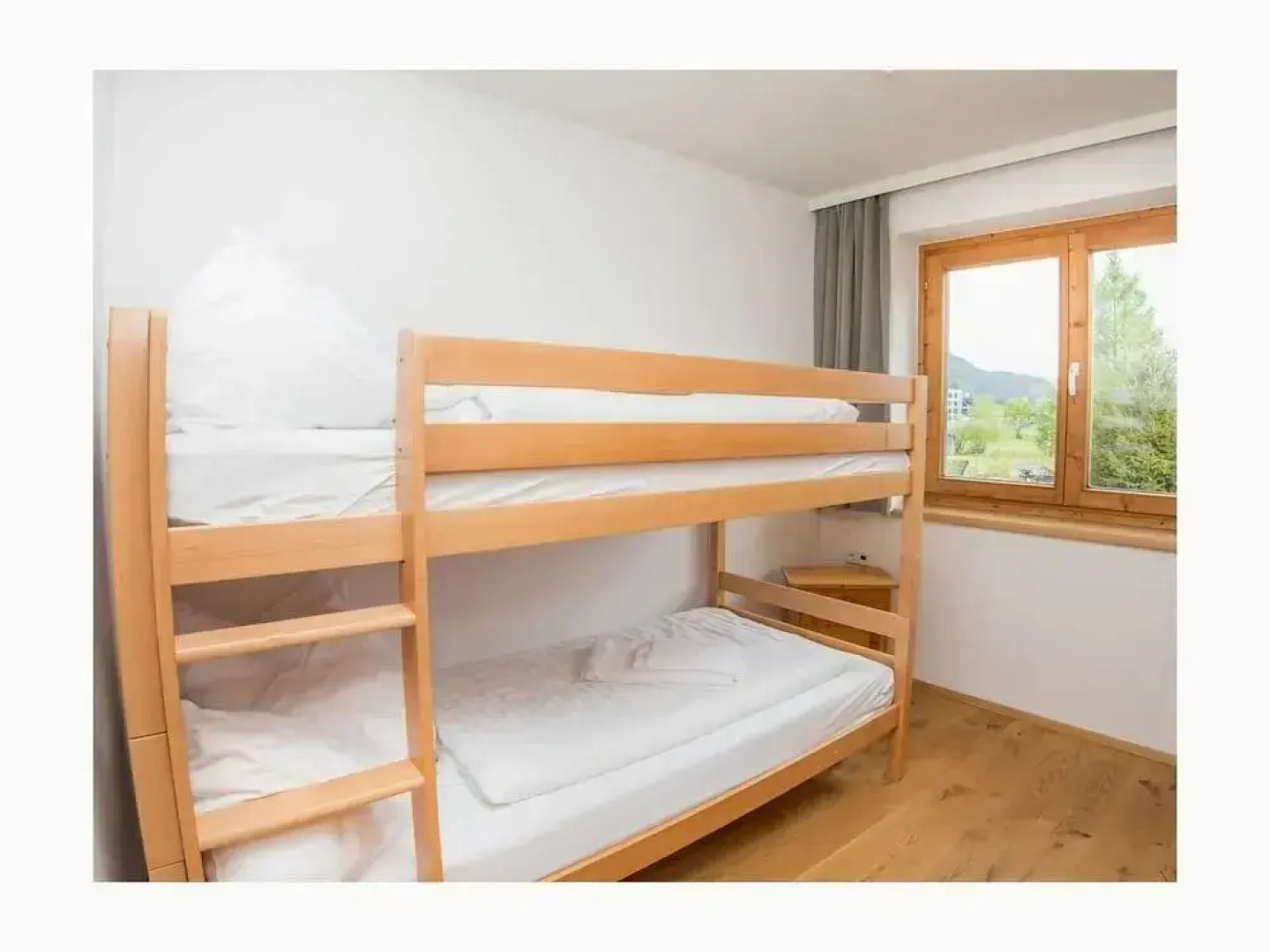 Holiday Home Landhaus Prielau