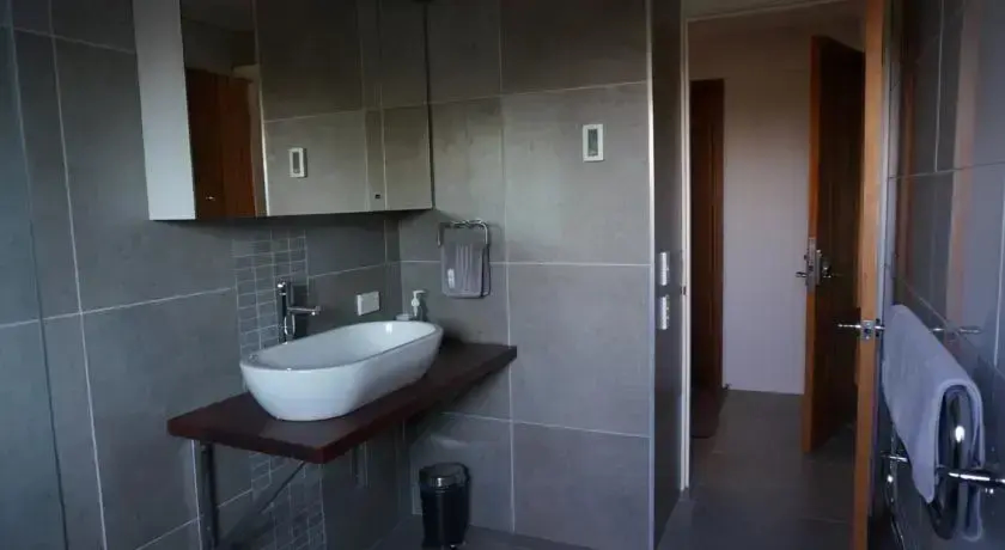 Rive Gauche B&B Lodge