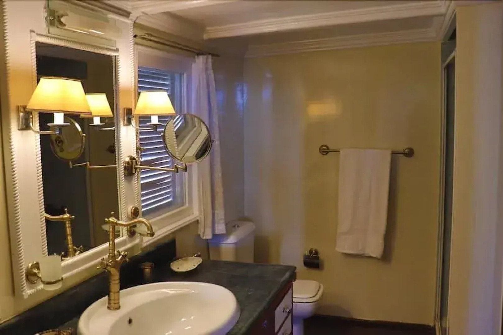 Dahabiya Nile Cruises - Private Boat - All-Inclusive