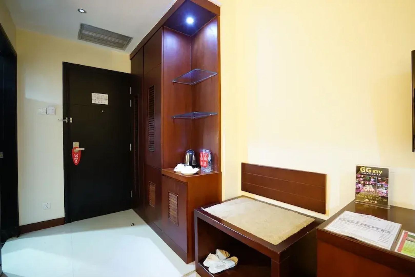 ZEN Rooms near Harbour Bay