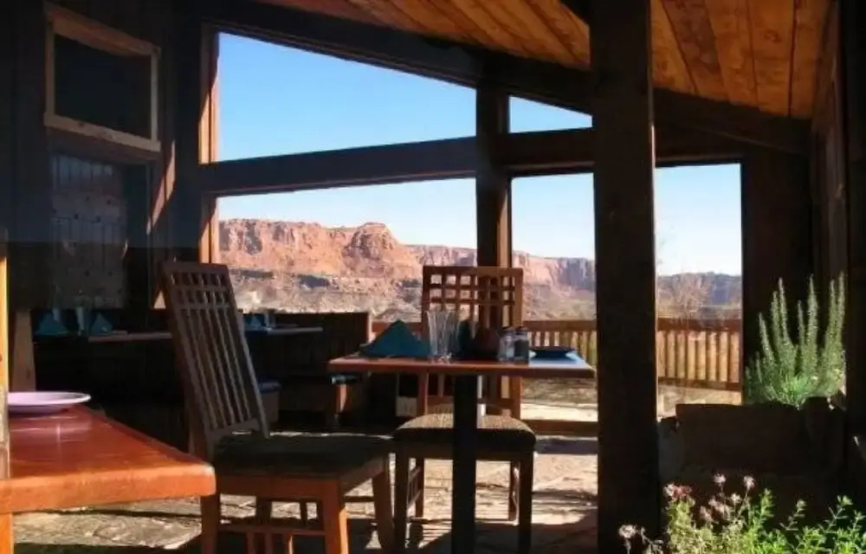 The Rim Rock Inn