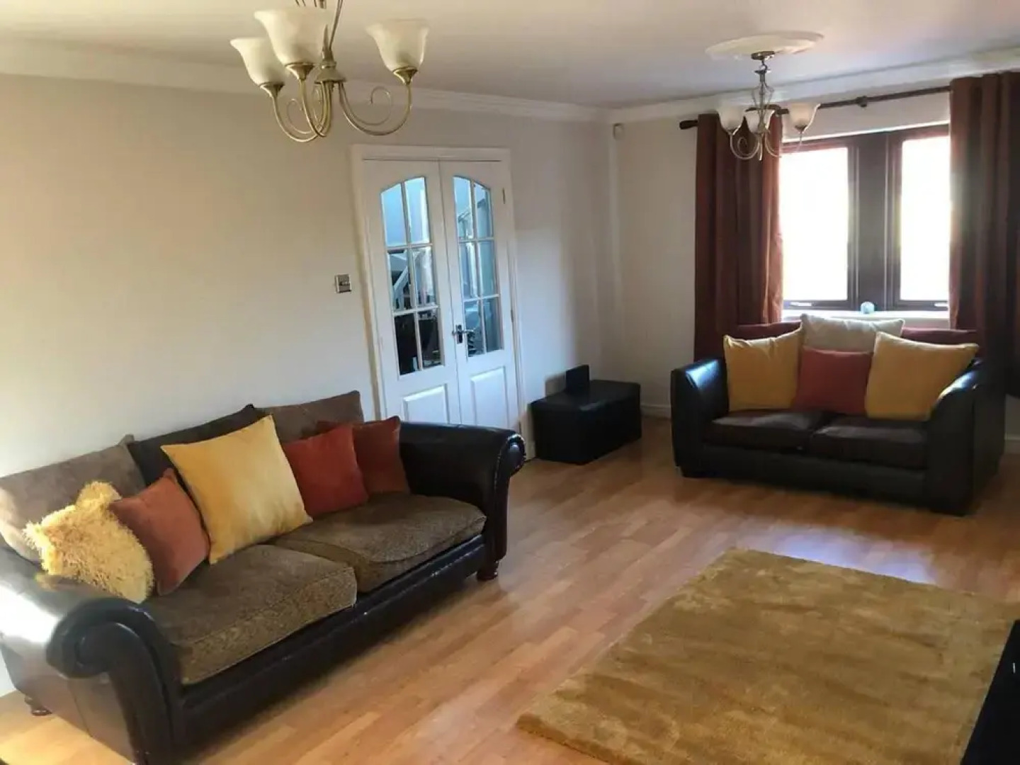 Beautiful House in Rural Village With Hot Tub