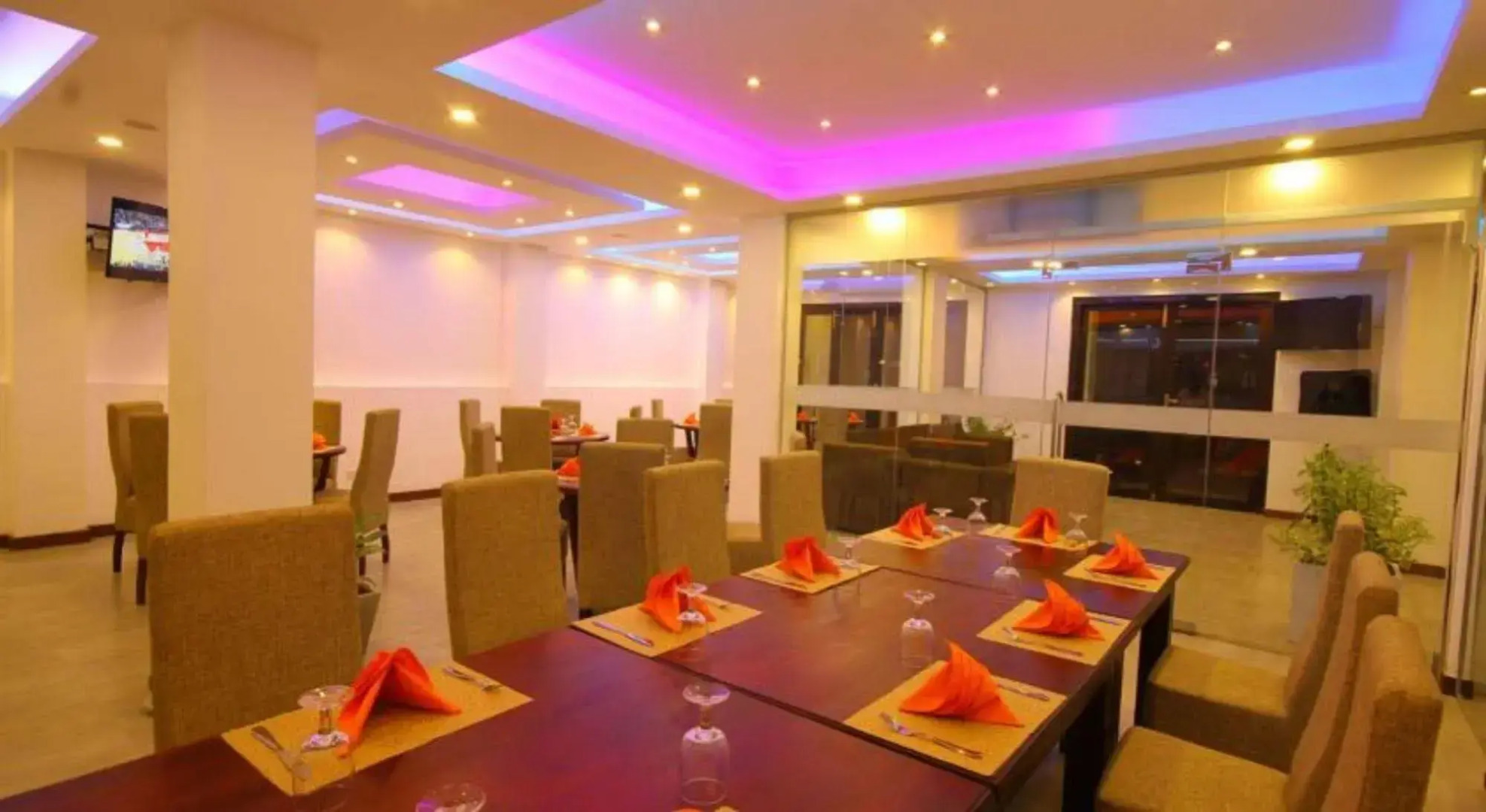 Saffron Hotel