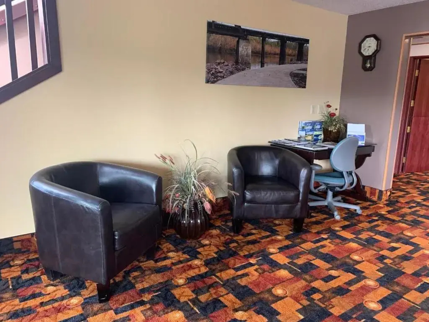 Heartland Hotel and Suites
