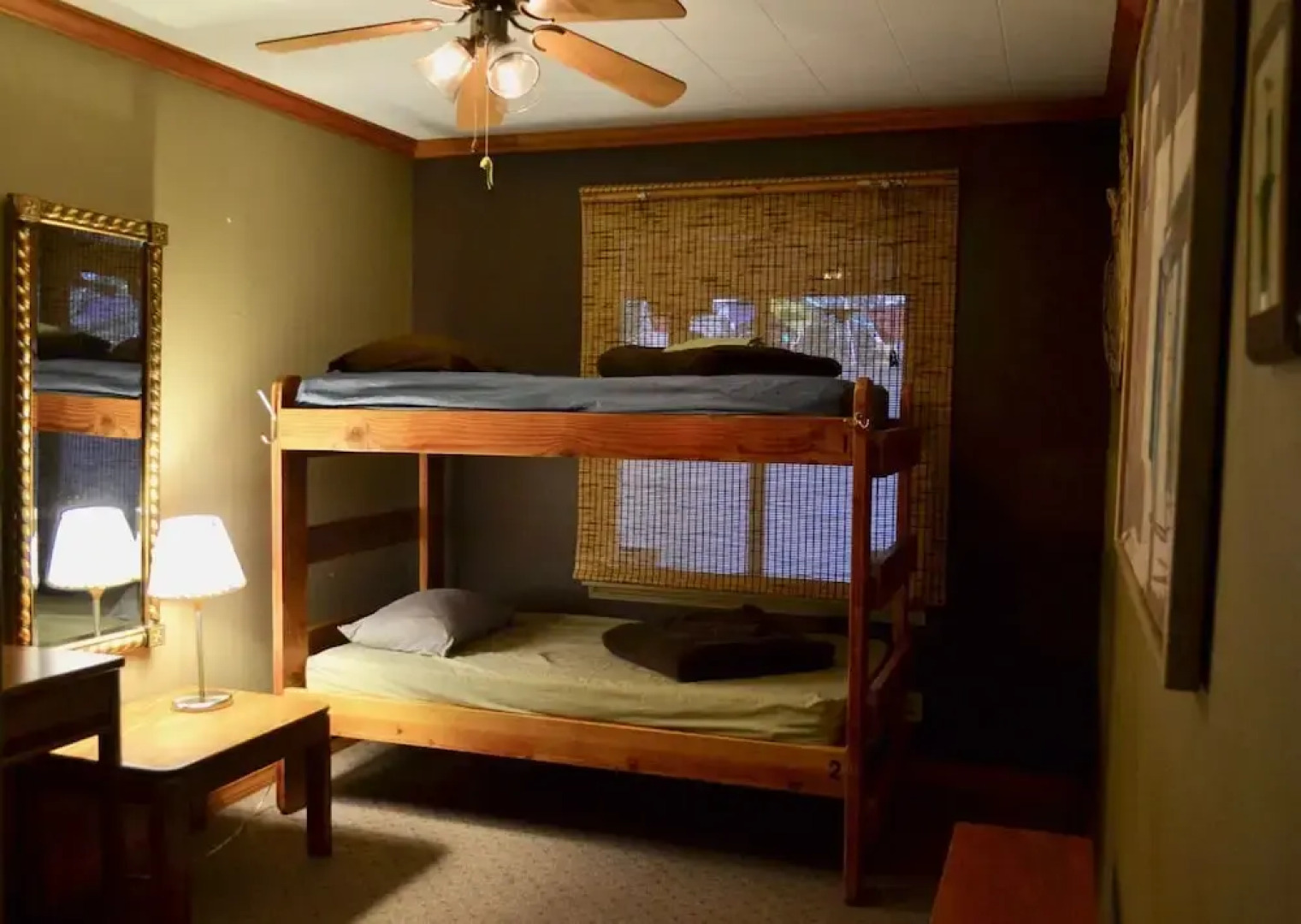 Eugene Whiteaker International Hostel