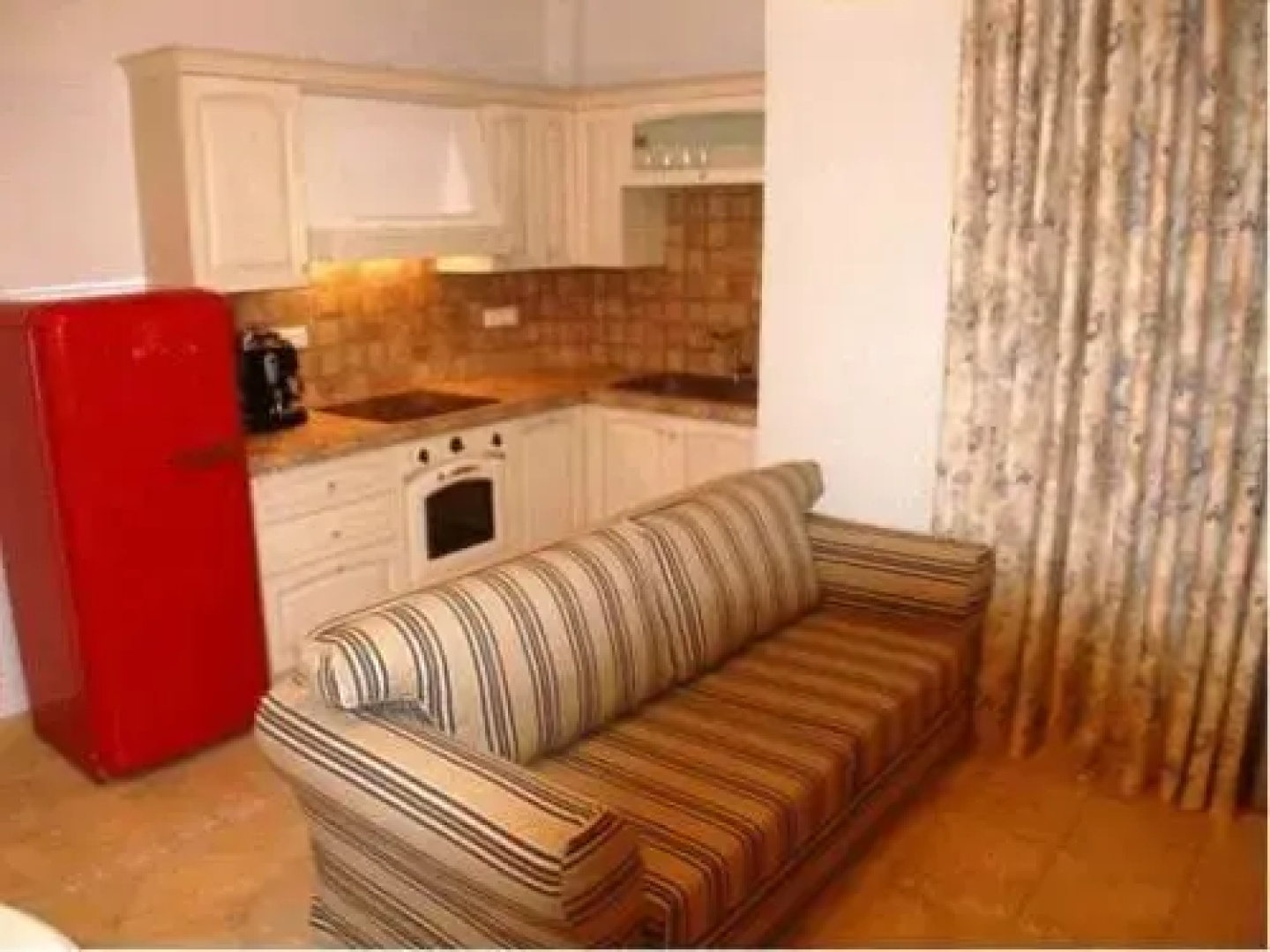 Giogarakis Suites