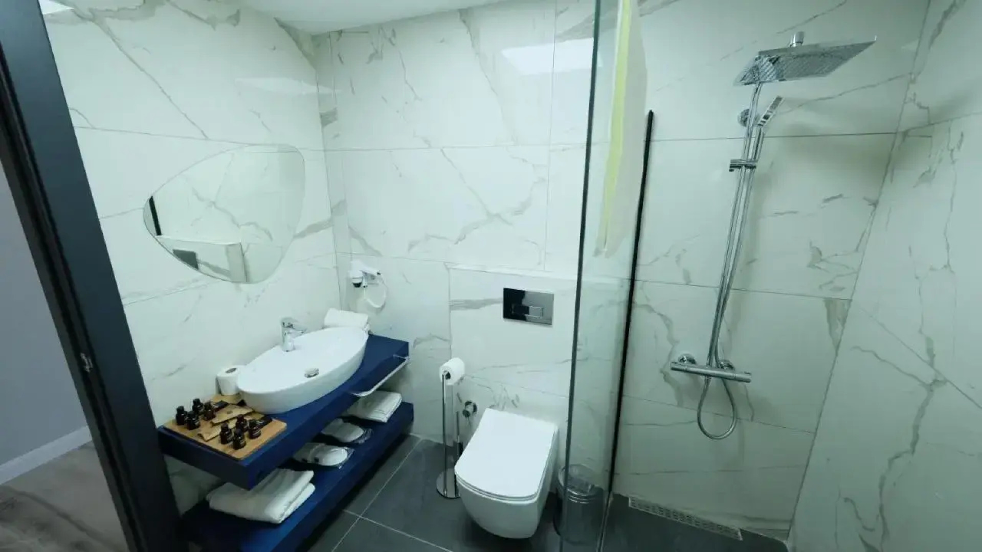 Xen Deluxe Boutique Hotel And Restaurant