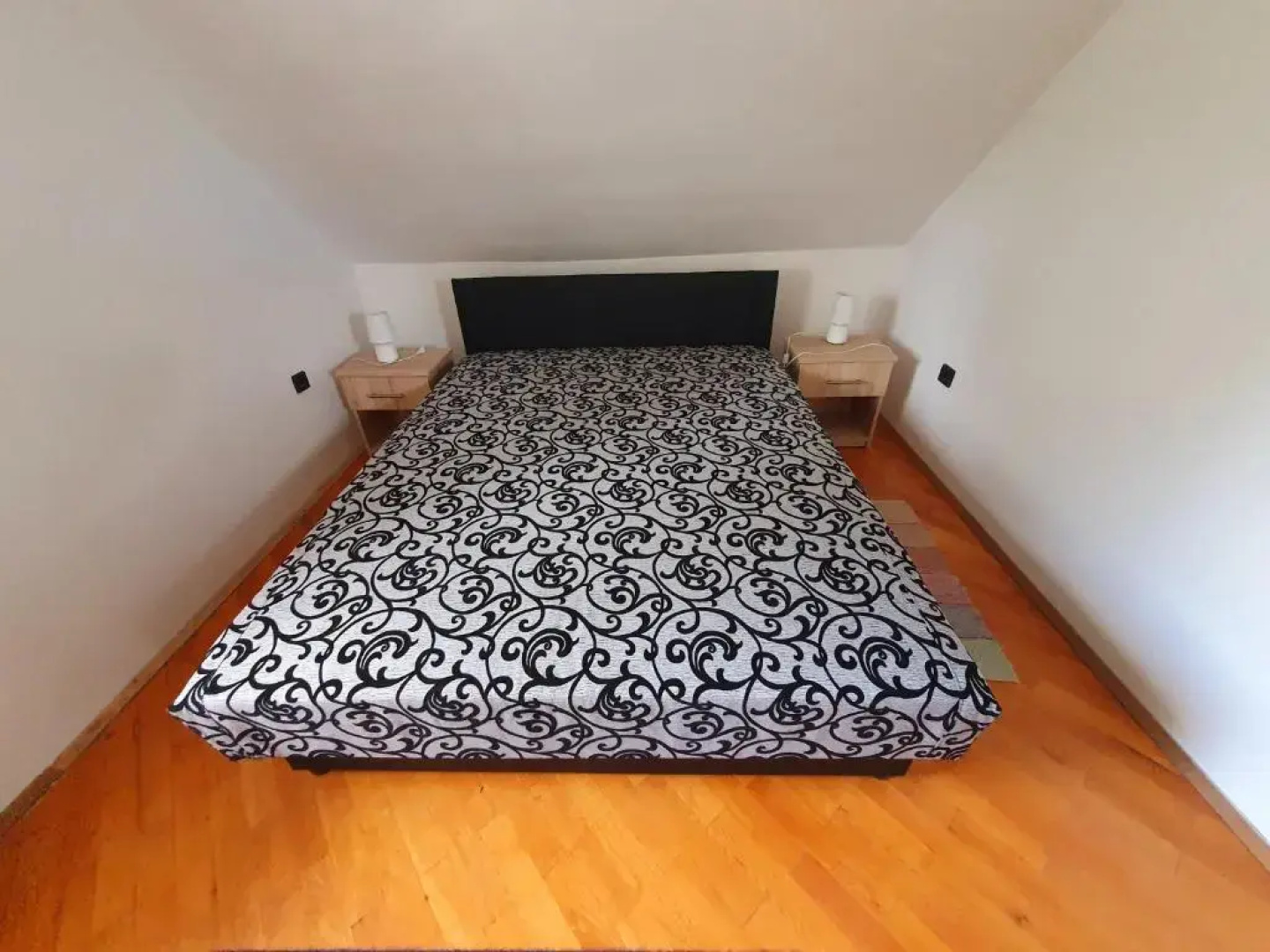 Szekrény Apartman