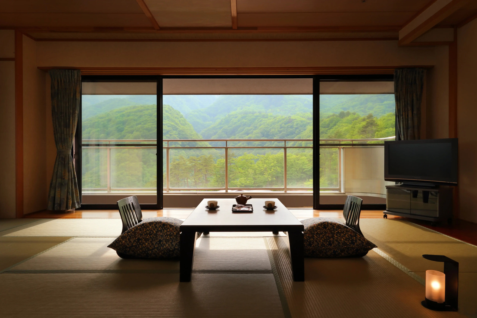 Takayu Onsen Kagetsu Highland Hotel