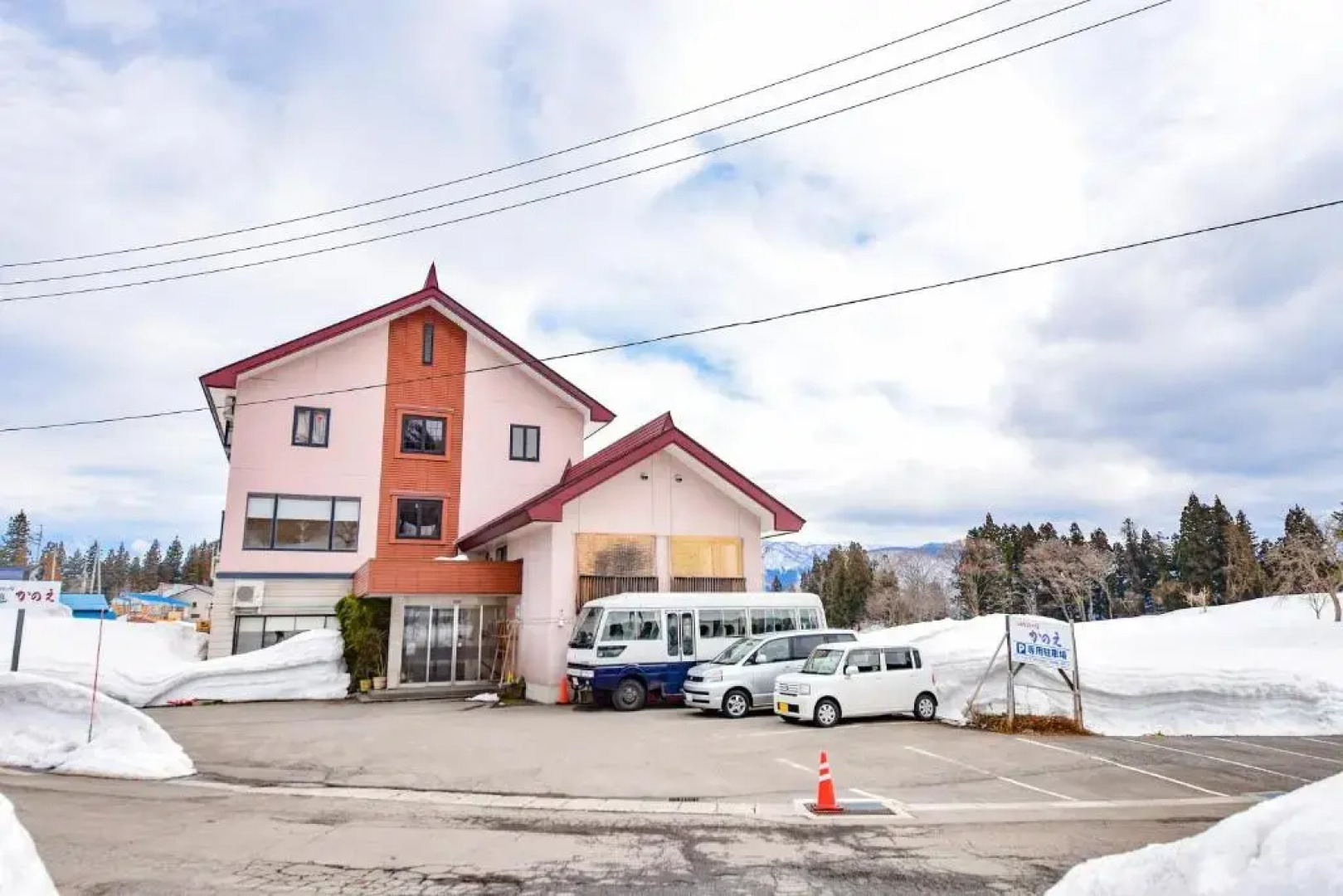 Shikisai no yado Kanoe