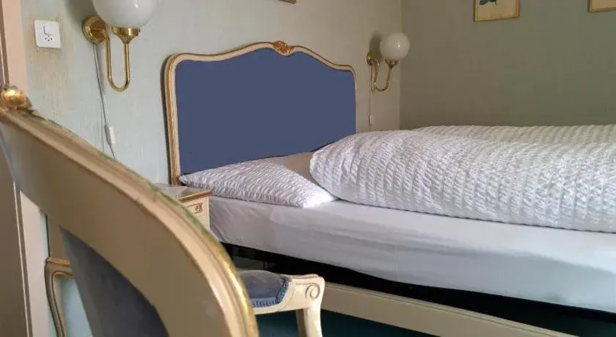 Hotel Croix dOr et Poste