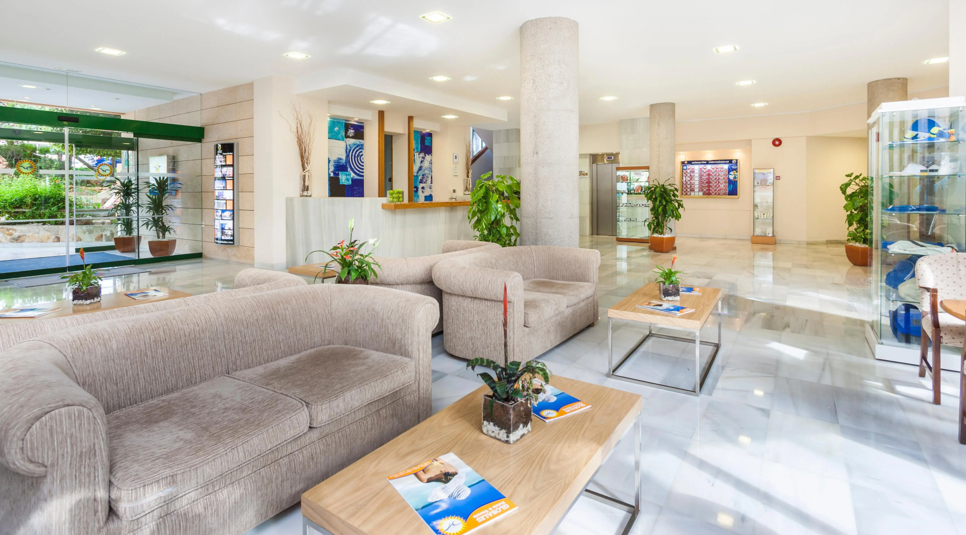 Apartamentos Globales Nova