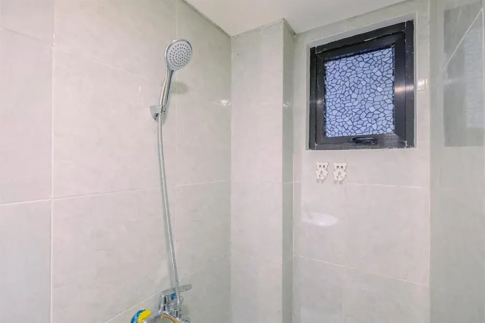 Beautiful and Strategic 1BR Meikarta Apartment