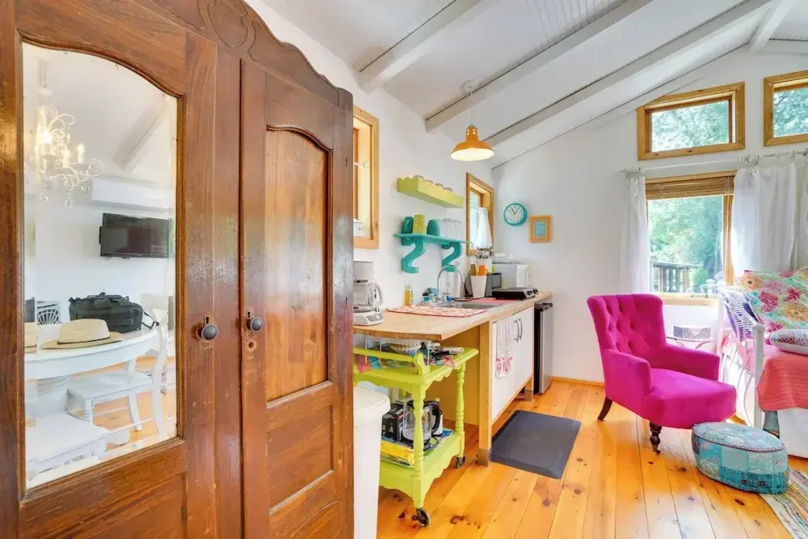 Pet-friendly Patagonia Apt ~ 12 Mi to Wineries!