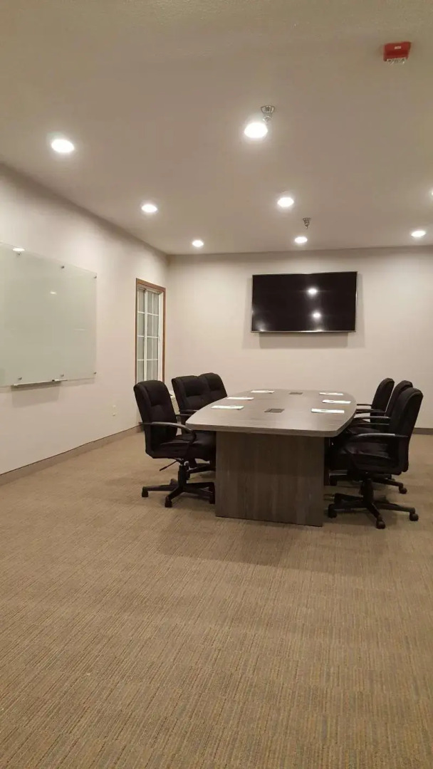 Country Inn & Suites by Radisson, Elk River, MN