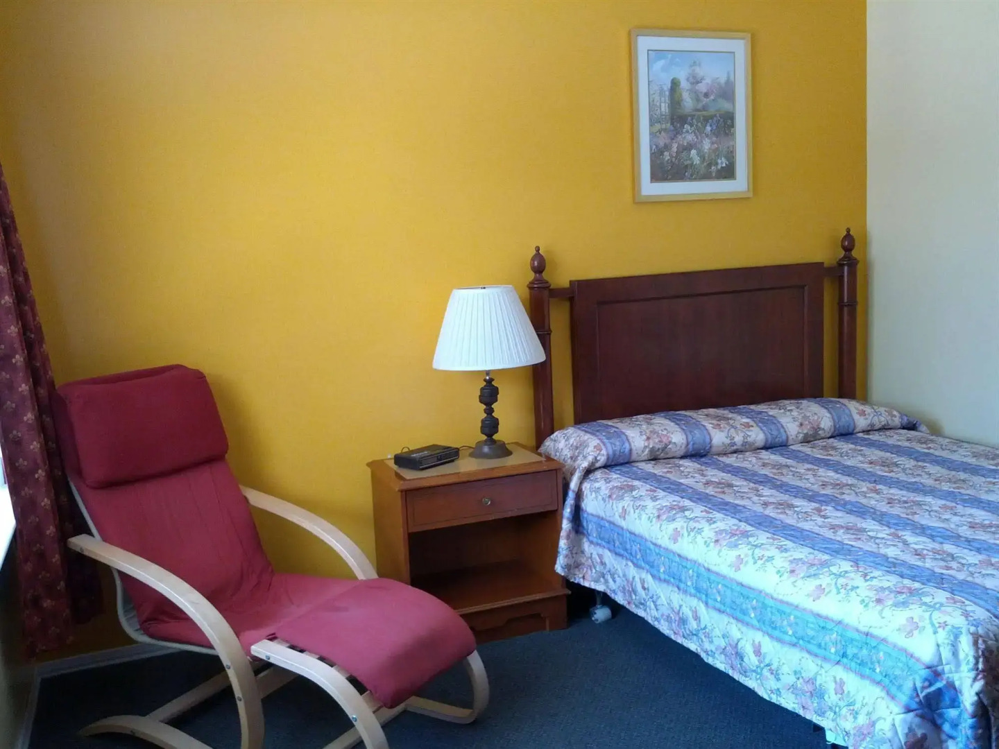 All Seasons Motel
