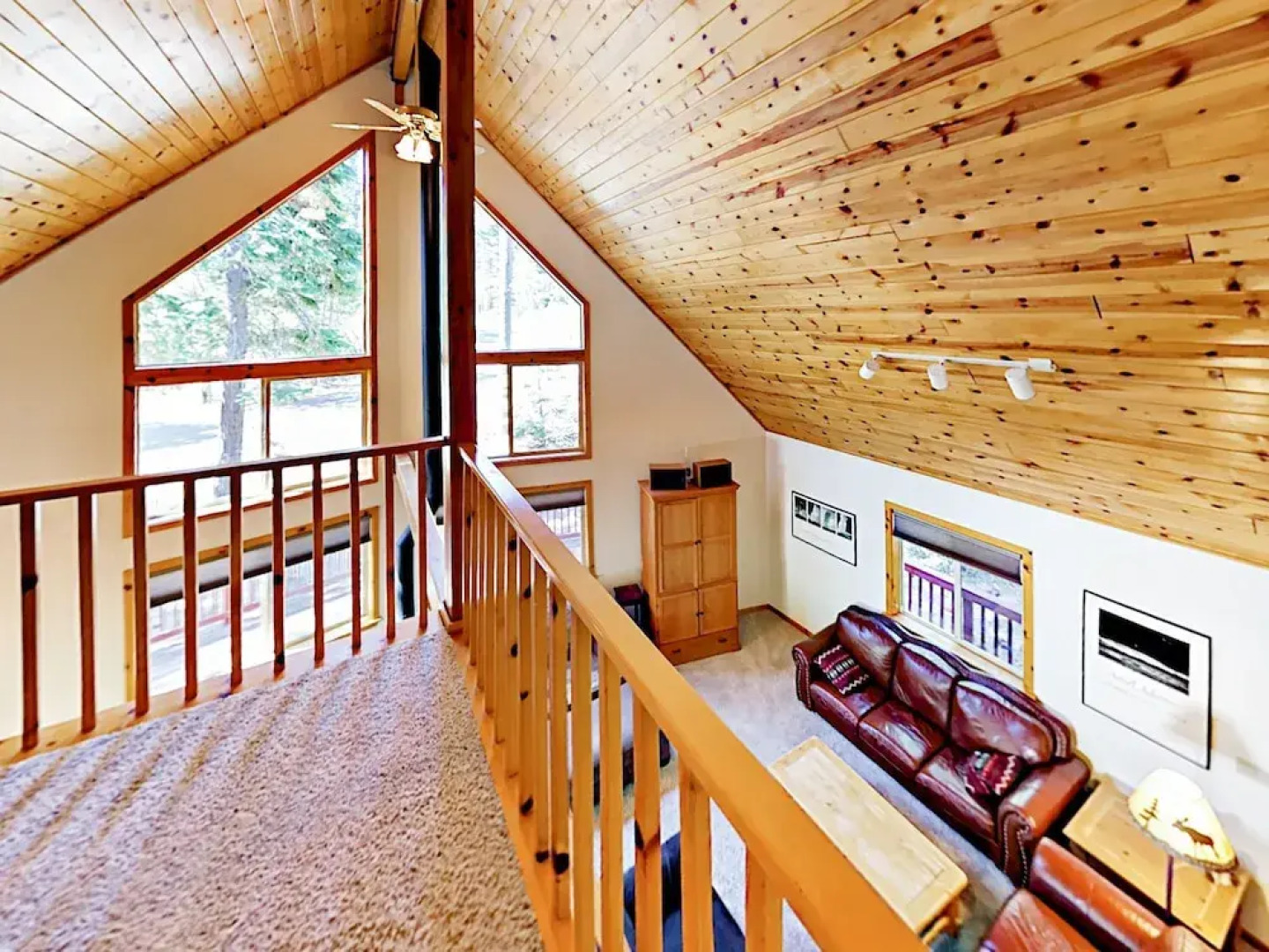 892 Evergreen Way Home 4 Bedrooms 2.5 Bathrooms Home