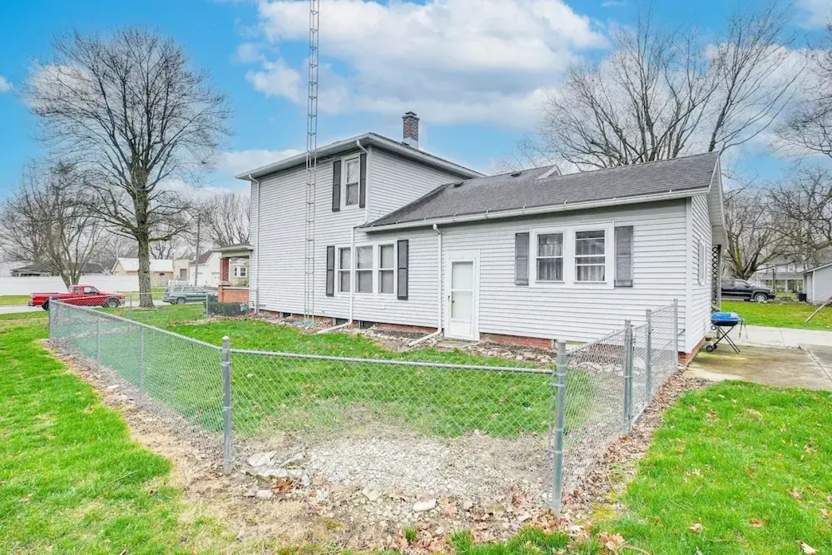 Warm, Bright Upper Sandusky Home: Walk to Downtown
