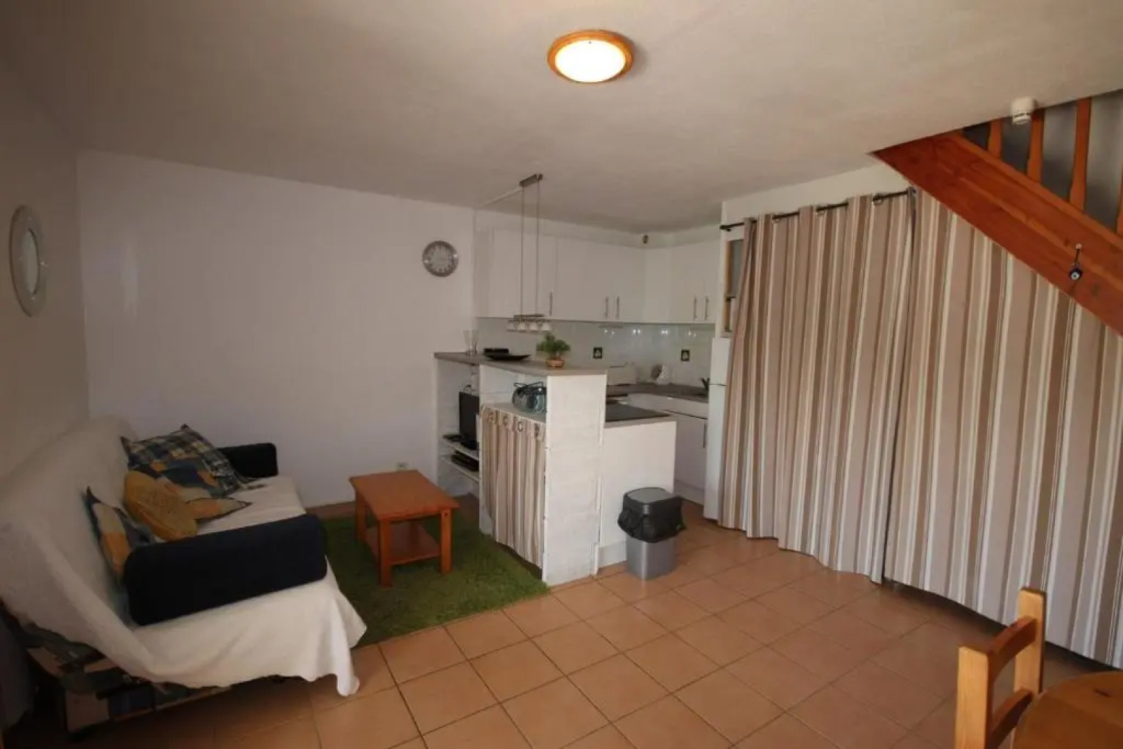 Belle villa 2 chambres terrasse vue réserve naturelle dans résidence sécurisée avec piscine commune 800m de la mer LRCS50