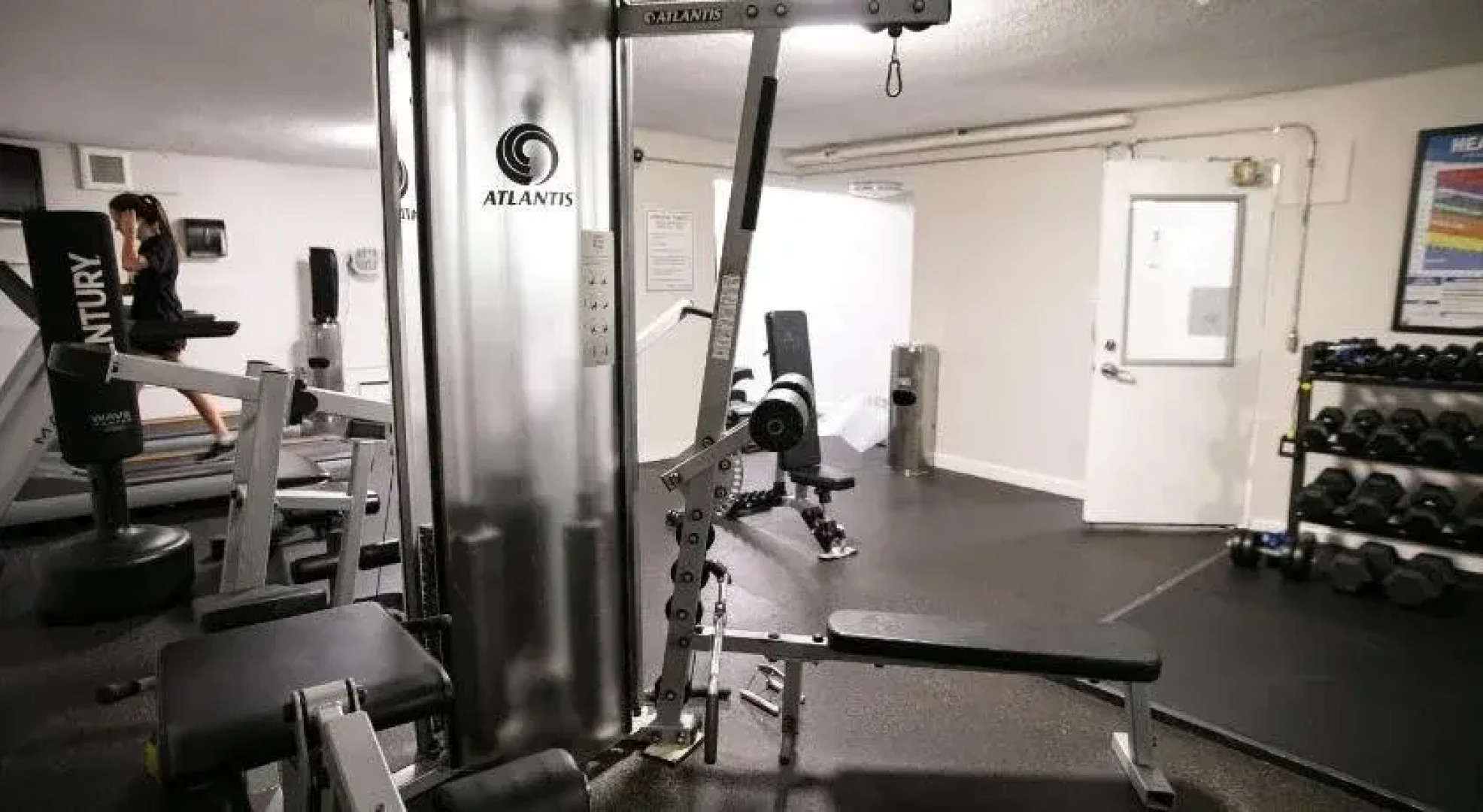 Pelicanstay in Burnaby Lake