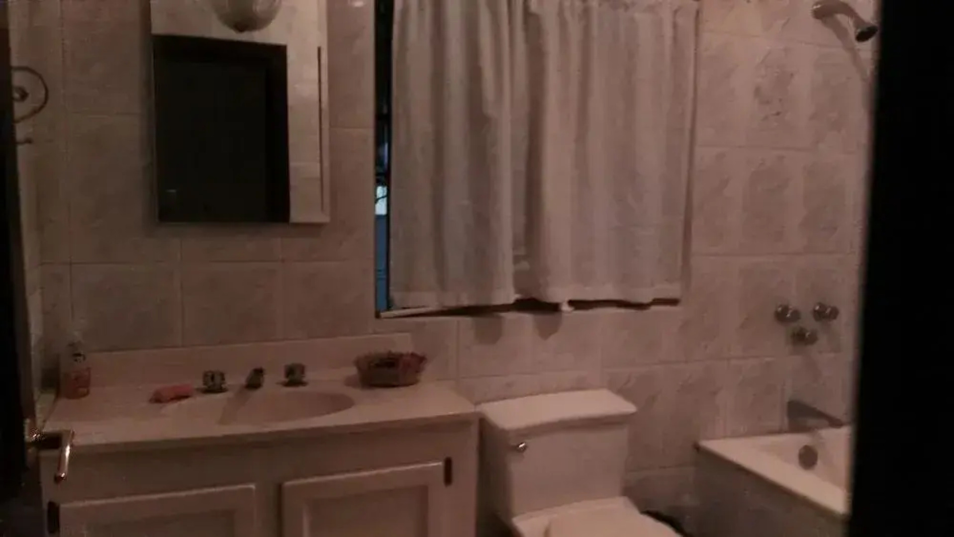 Lia Ajijic - Lakeside B&B