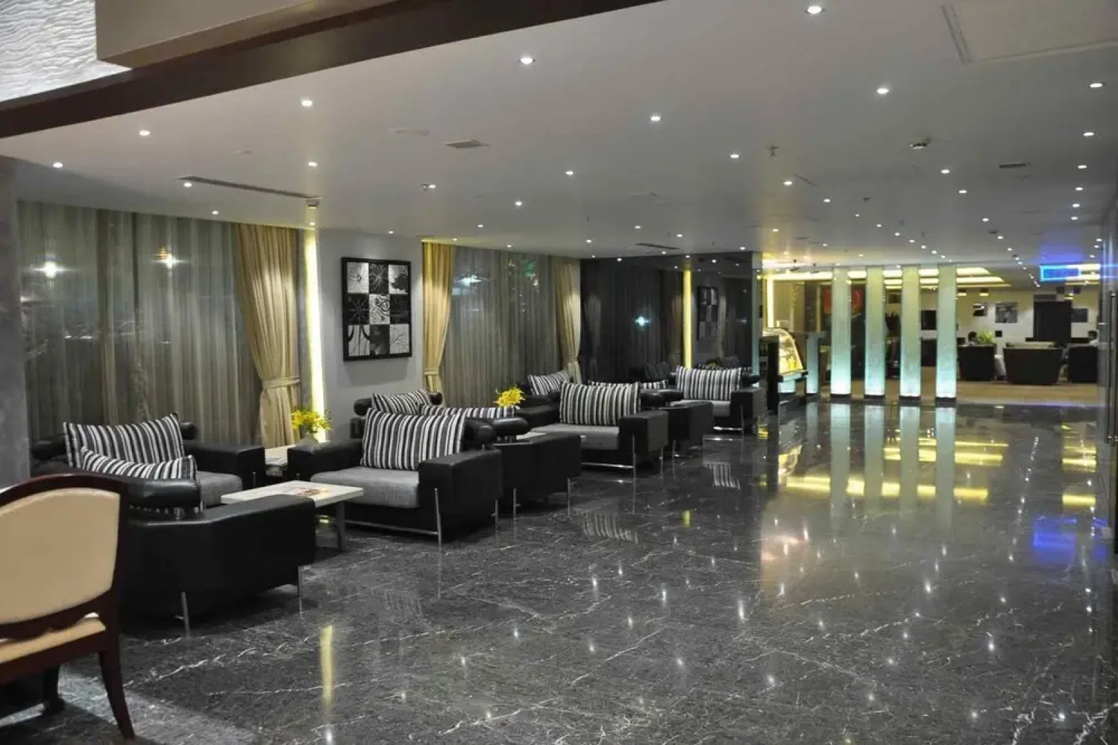 Mind Space Hotel Pimpri