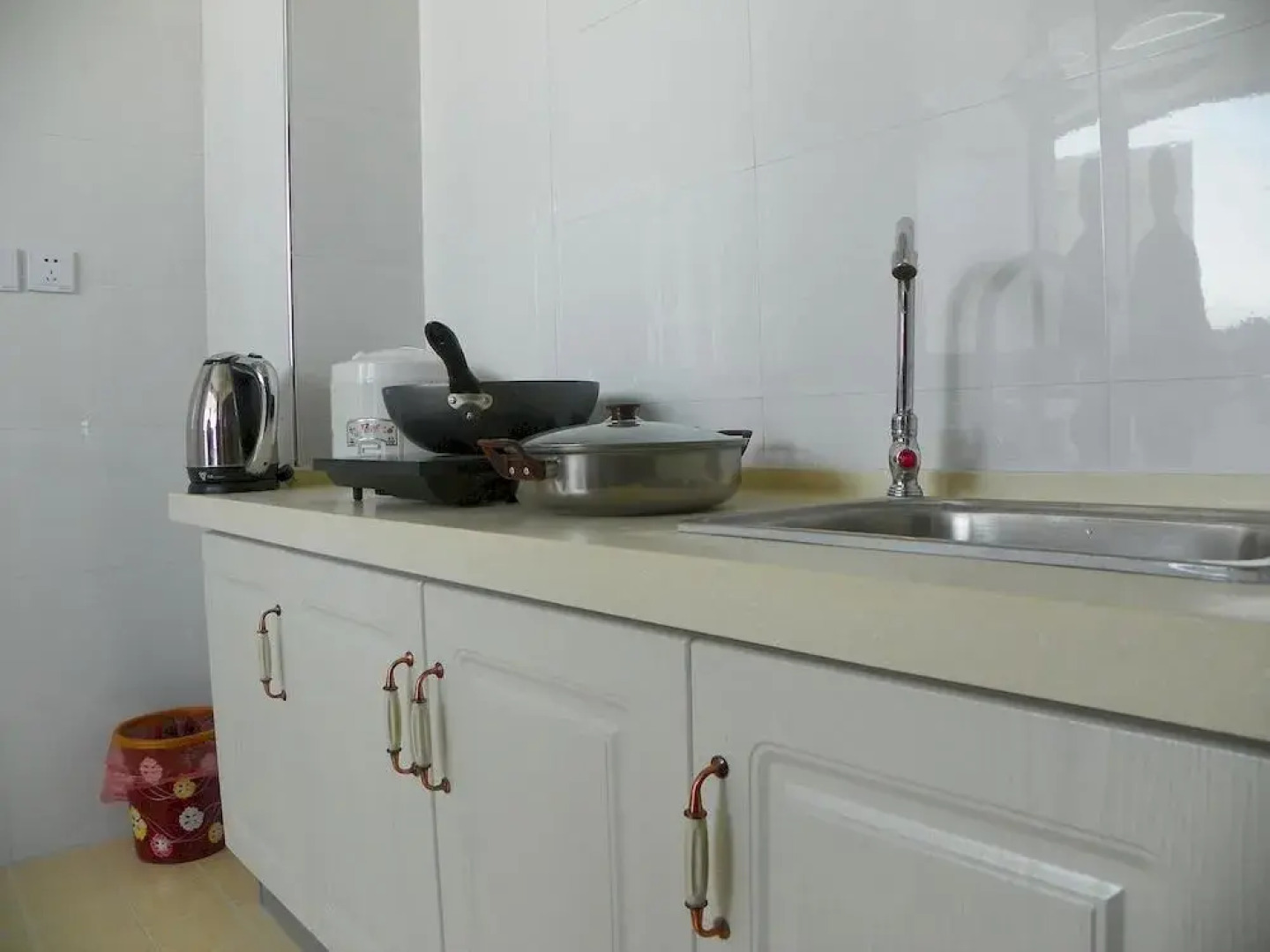 Petroleum Apartment Hotel Xining