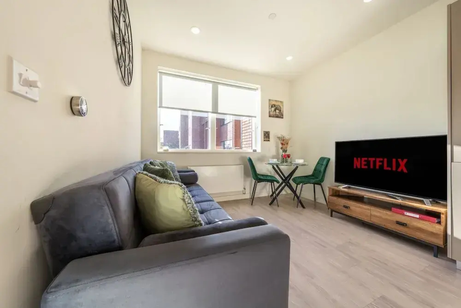 Luxury 1 Bedroom Serviced Apartment in the Heart of Stevenage