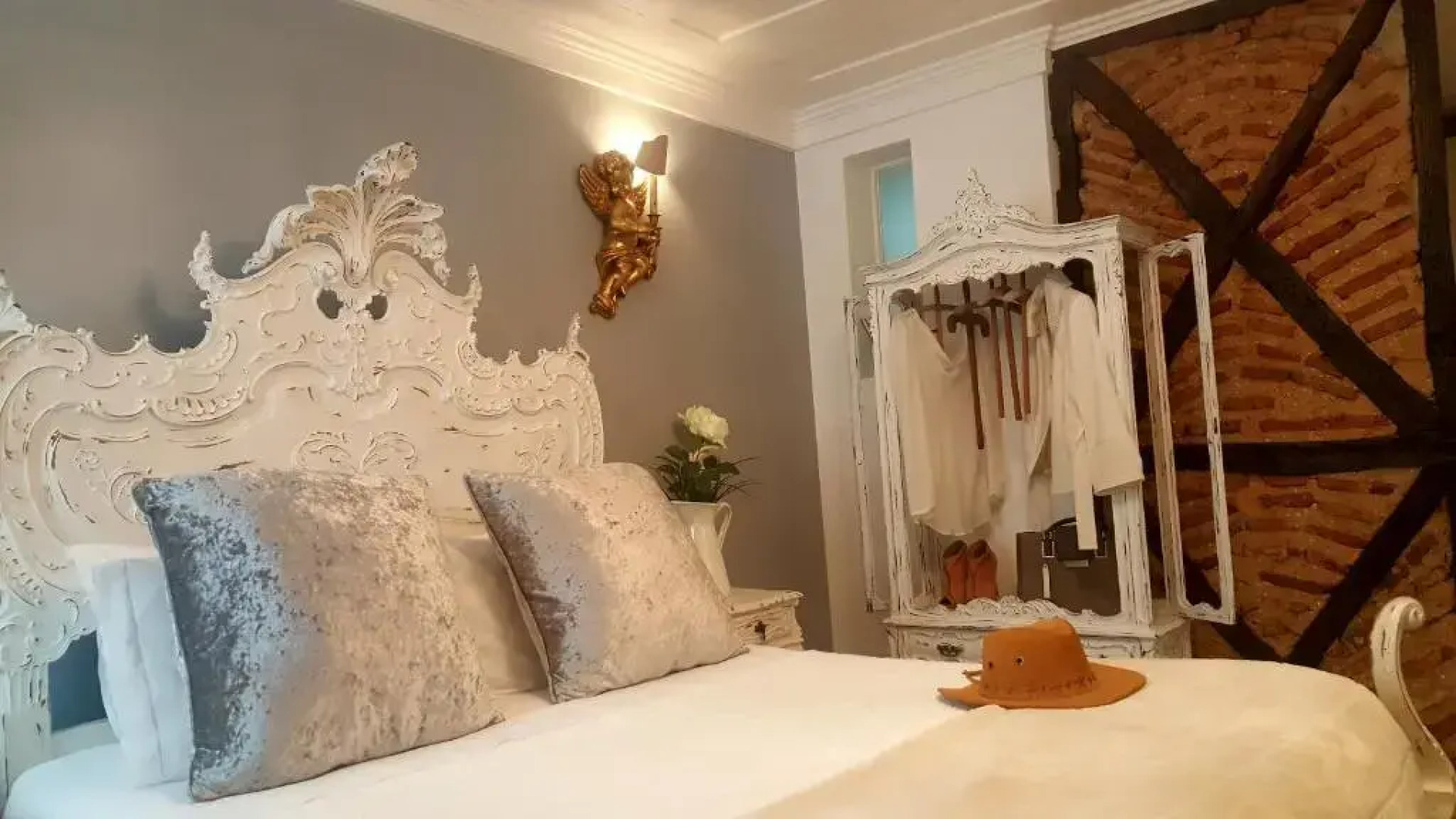 Charming Apartment I Historical Center