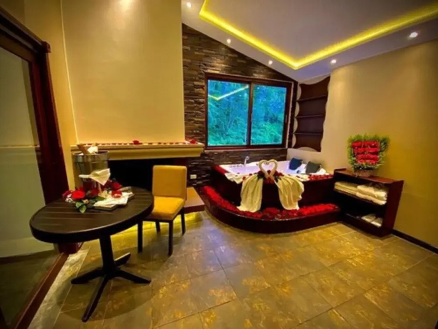 Sangay Spa Hotel