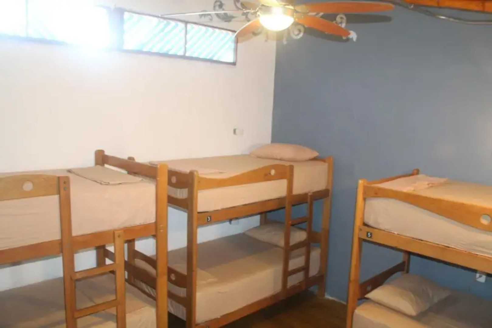 Wild Rover Beach Resort Mancora