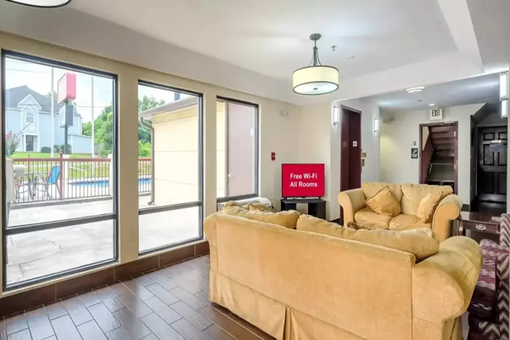 Red Roof Inn & Suites Mobile SW – I-10