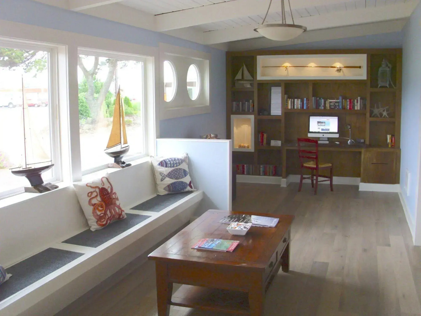 Harborview Inn & RV Park