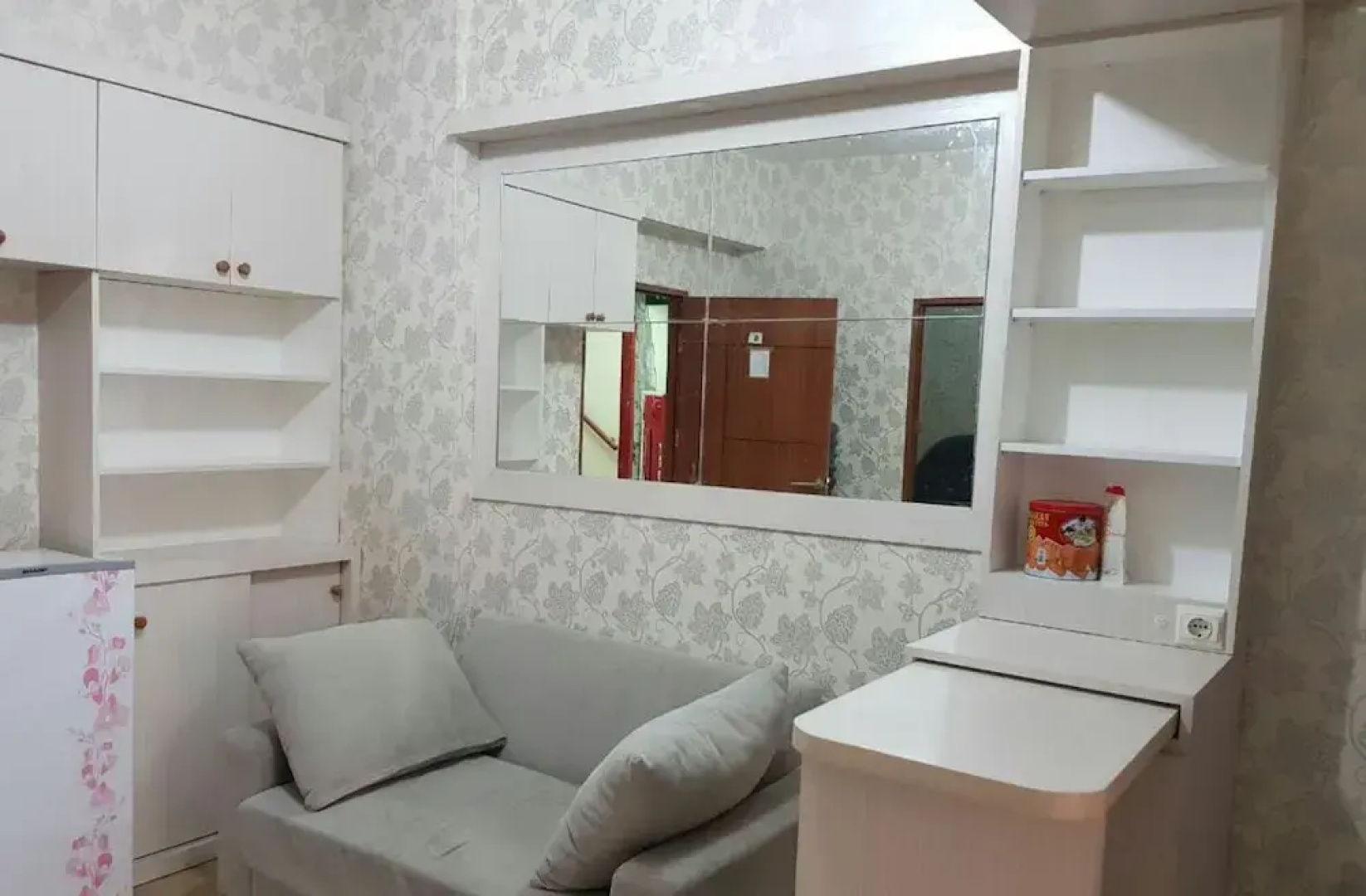 WhiTe RooMs Bekasi