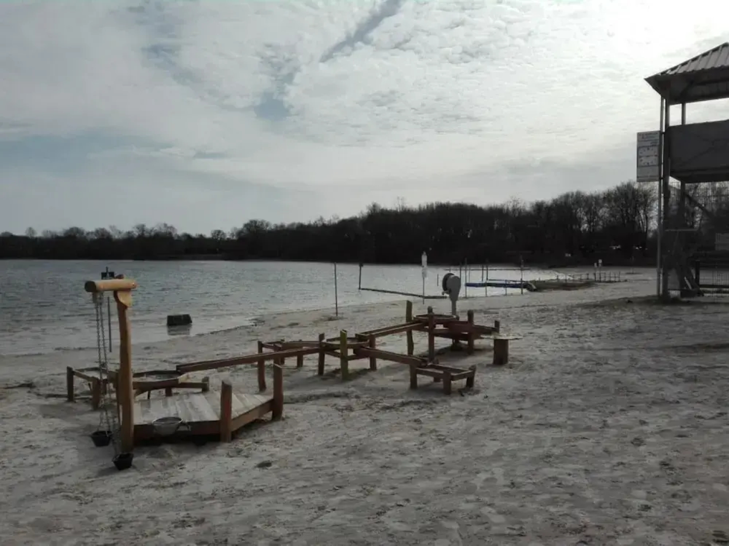 Aquarius on the Swimming Lake