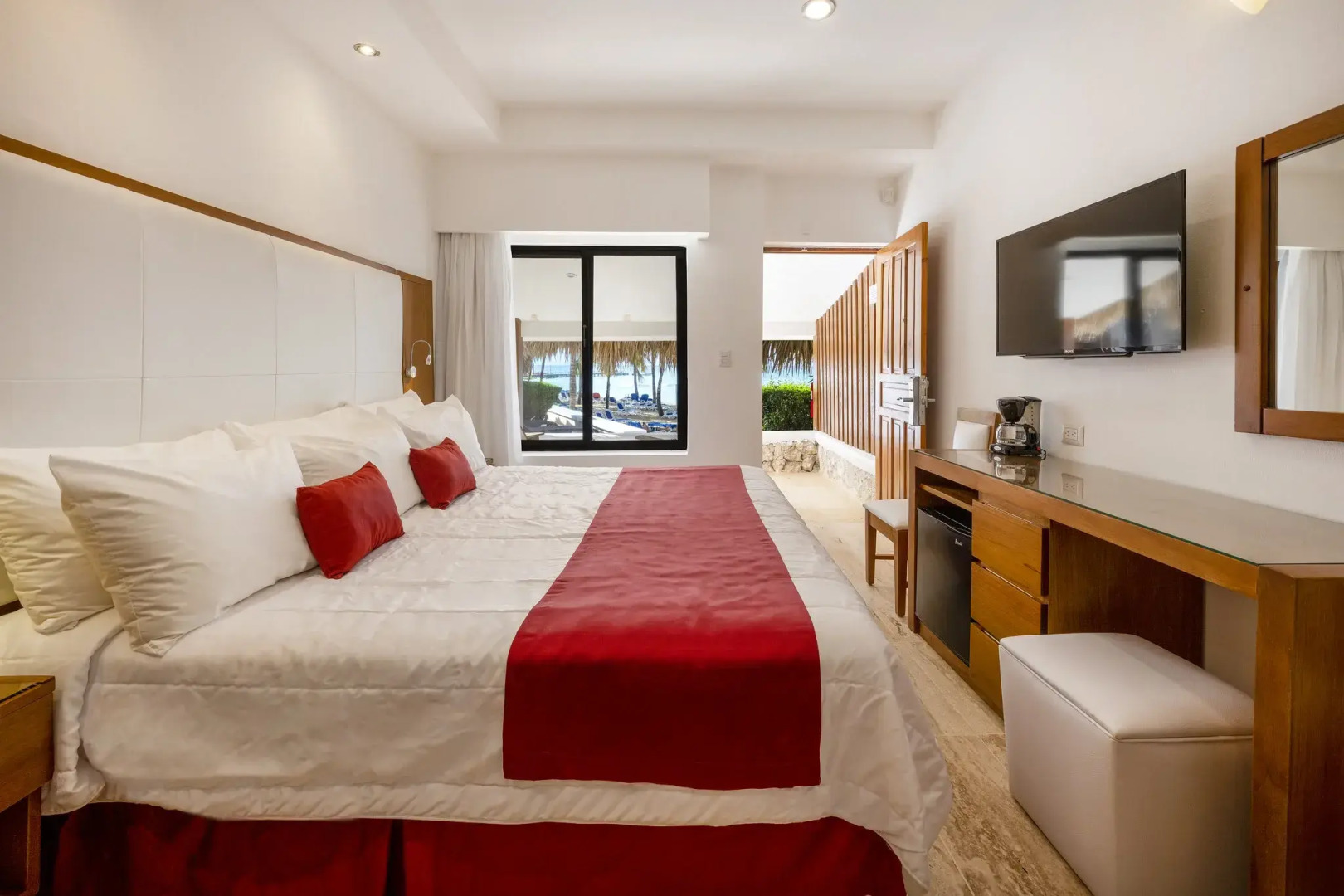 Viva Wyndham Dominicus Beach Resort — All Inclusive