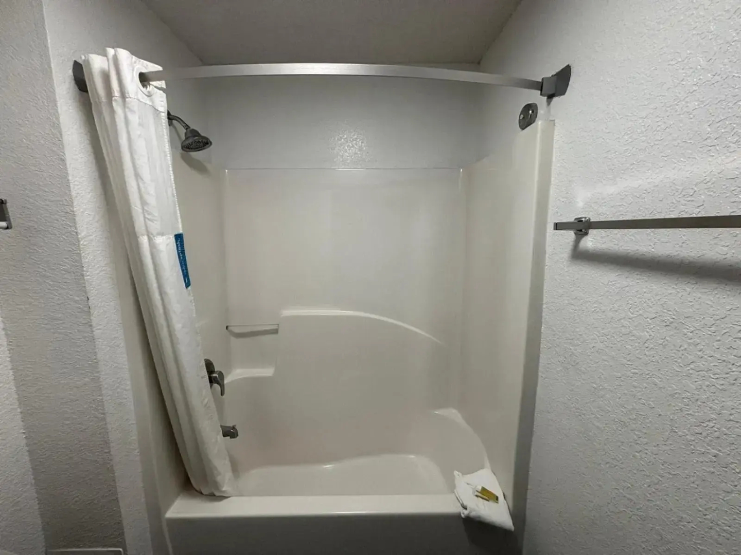 Travelodge Suites by Wyndham MacClenny/I-10
