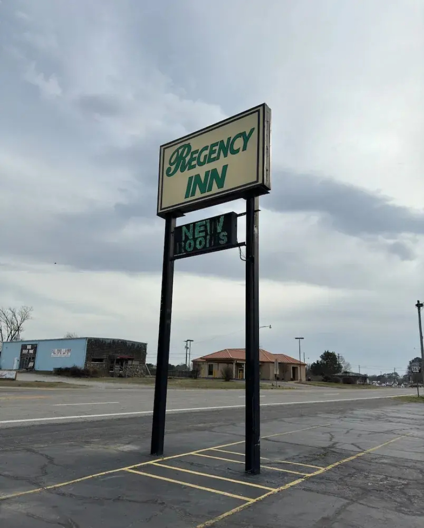 Regency Inn Bald Knob