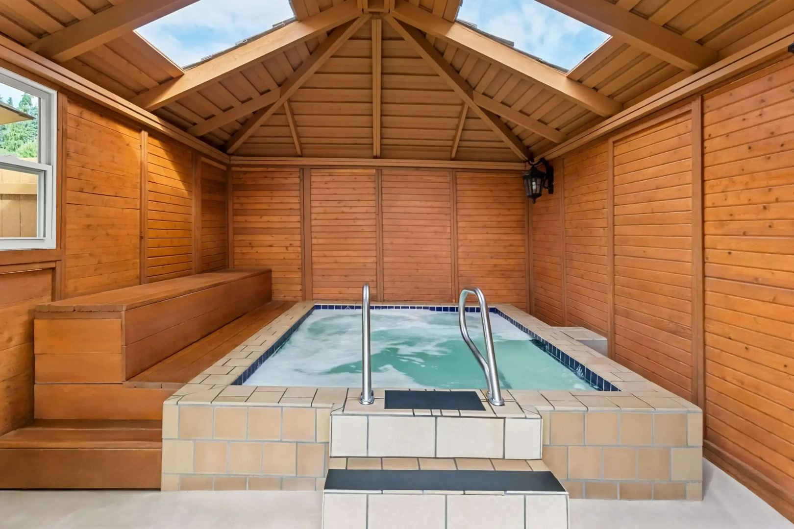 Quality Inn & Suites Vancouver - Hazel Dell