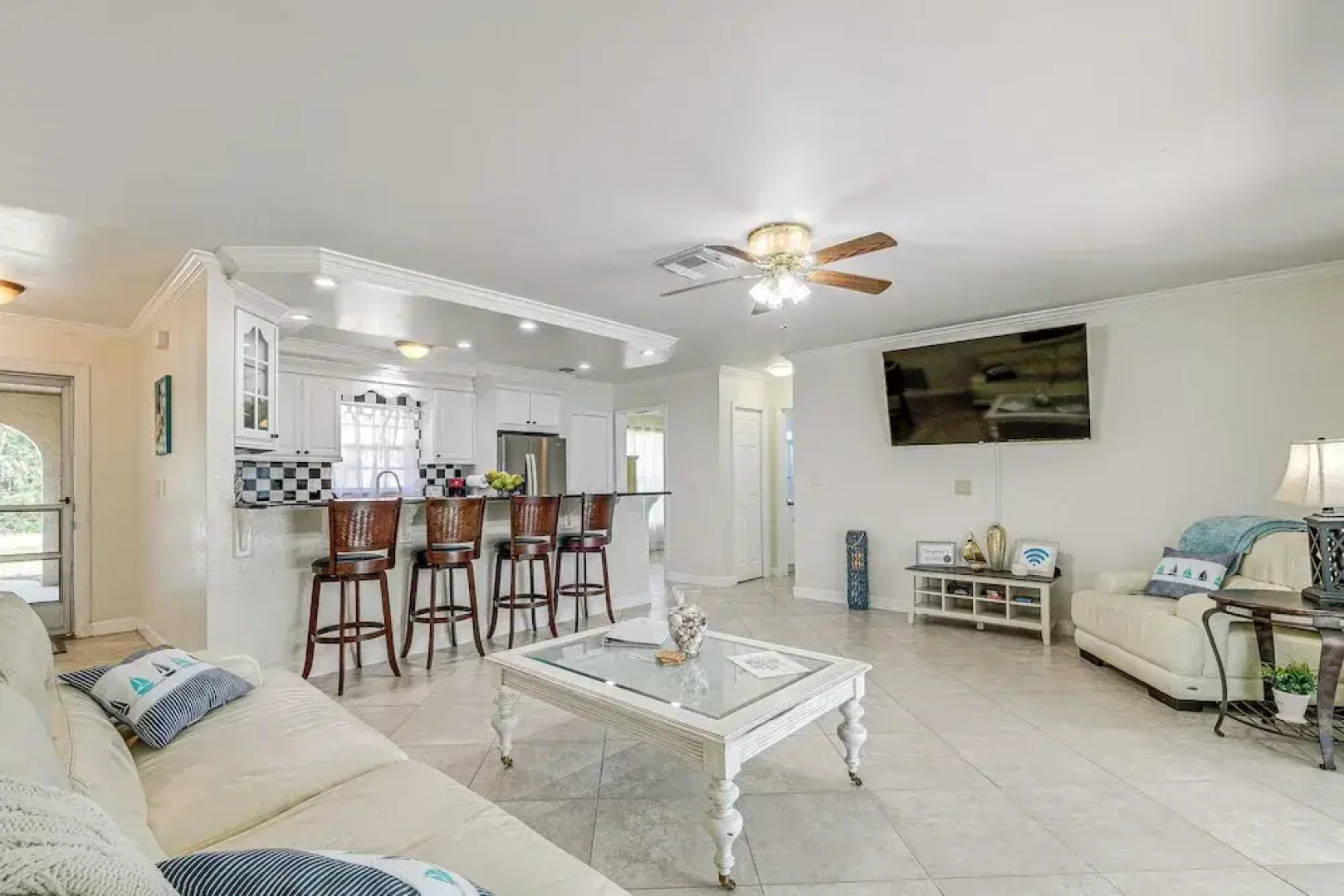 Screened Lanai & Heated Pool: Spring Hill Home