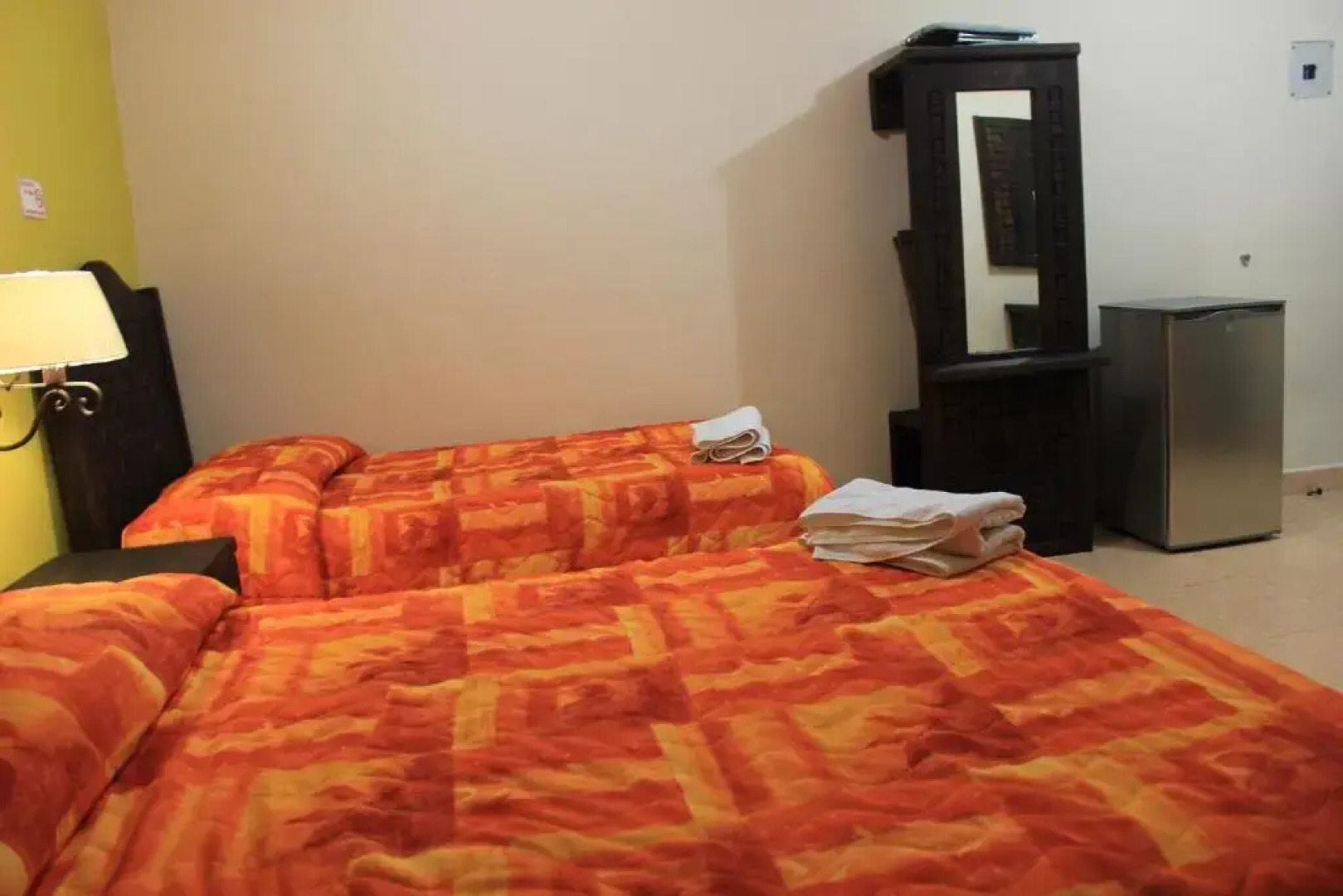 Terracota Corner Room